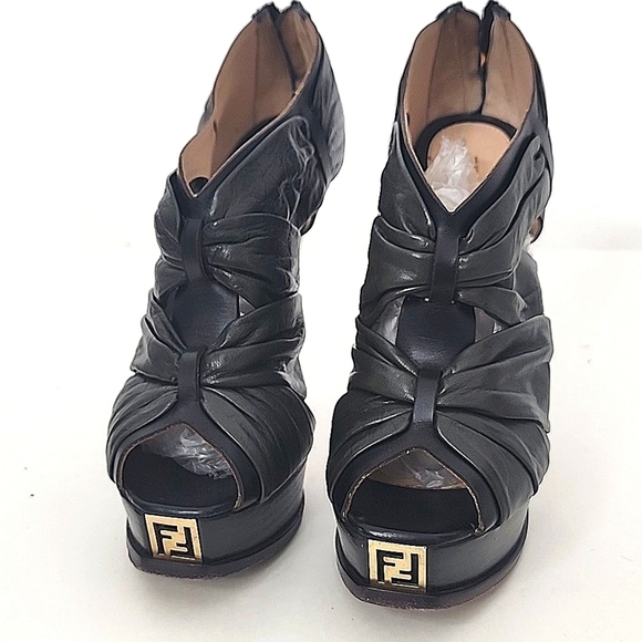 Fendi Zucca FF Logo OLIVE GREEN/BLACK Lambskin Leather Platform Bootie Sz EU 39 - Picture 2 of 12